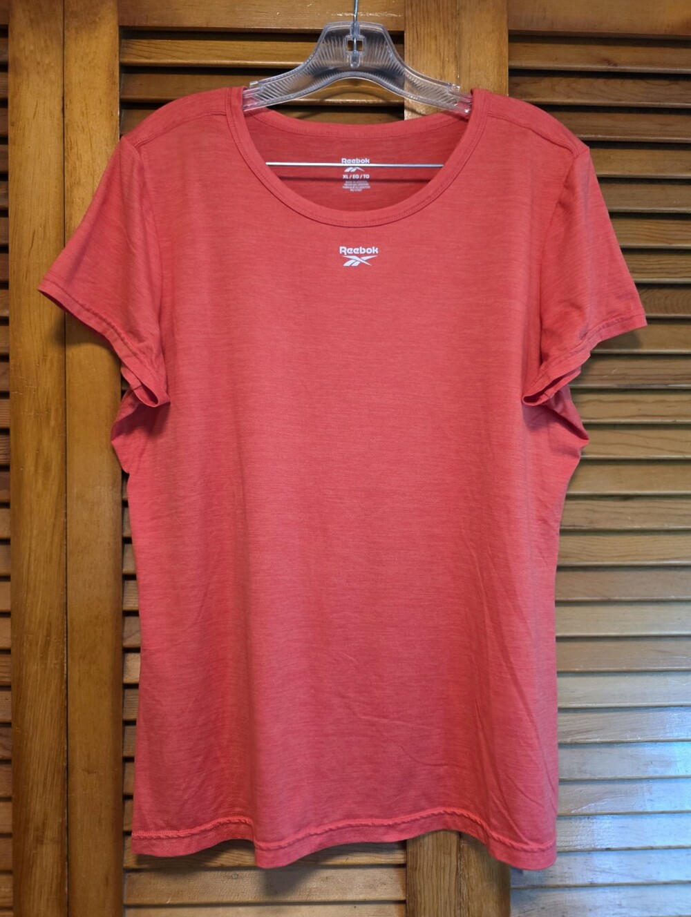 Reebok Women's Heathered Pink-Red Short Sleeve Active Tee - Size XL
